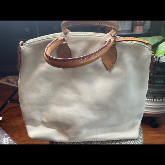 Dooney and Burke Large Leather White Bag 11x14.5” - Picture 3 of 14